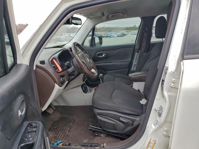 Photo 7 from auction – 2015 JEEP RENEGADE L with VIN ZACCJBDT0FPB70094