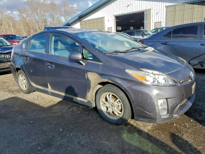 Photo 4 from auction – 2011 TOYOTA PRIUS with VIN JTDKN3DU2B0322909
