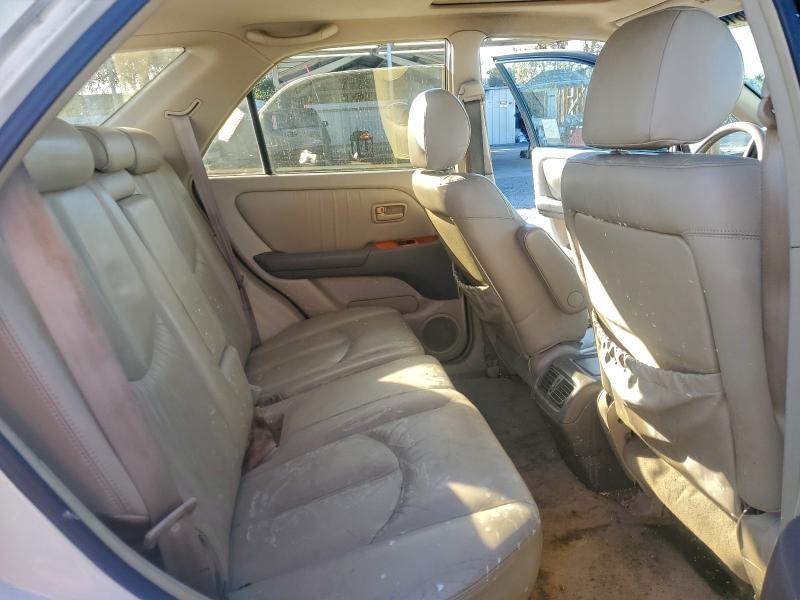 Photo 11 from auction – 2000 LEXUS RX 300 with VIN JT6GF10U2Y0057812