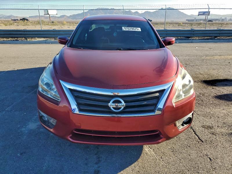 Photo 5 from auction – 2013 NISSAN ALTIMA with VIN 1N4AL3AP5DC912626