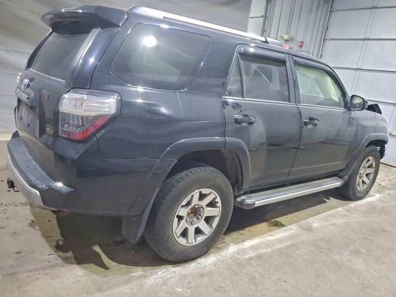 Photo 3 from auction – 2016 TOYOTA 4RUNNER SR with VIN JTEBU5JR4G5281252