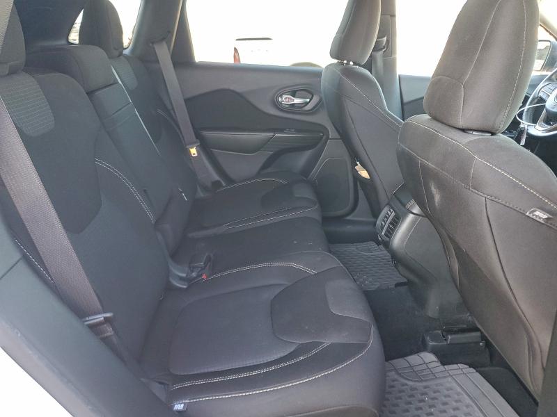 Photo 11 from auction – 2015 JEEP CHEROKEE L with VIN 1C4PJLCS6FW712772