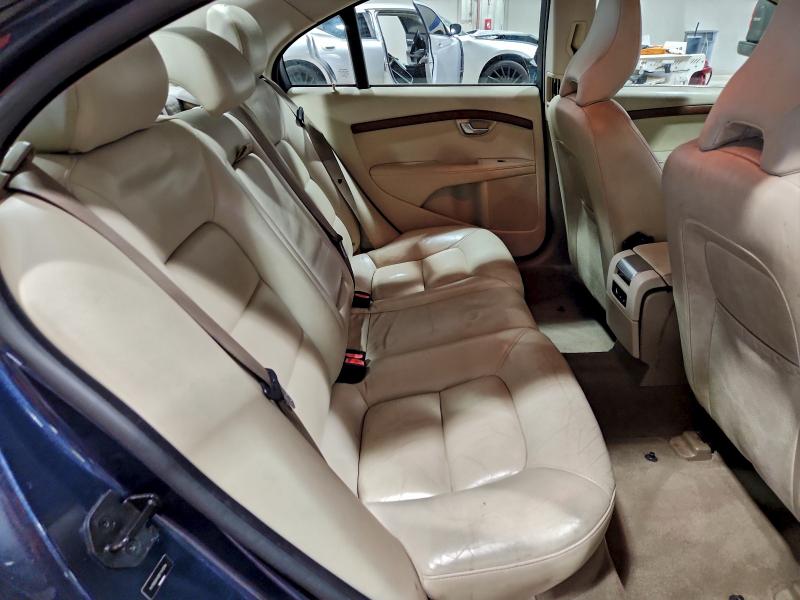 Photo 10 from auction – 2011 VOLVO S80 T6 with VIN YV1902AH2B1146334