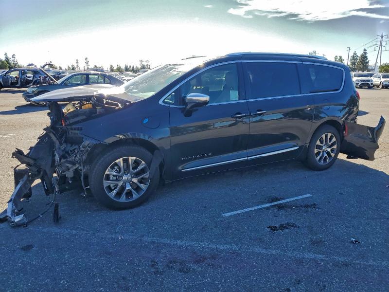 CHRYSLER PACIFICA H 2023 with VIN 2C4RC1N73PR500969 - Photo from auction