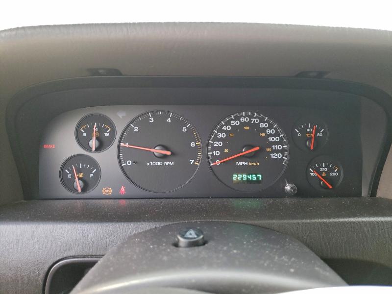 Photo 9 from auction – 2001 JEEP GRAND CHER with VIN 1J4GX48S91C681308