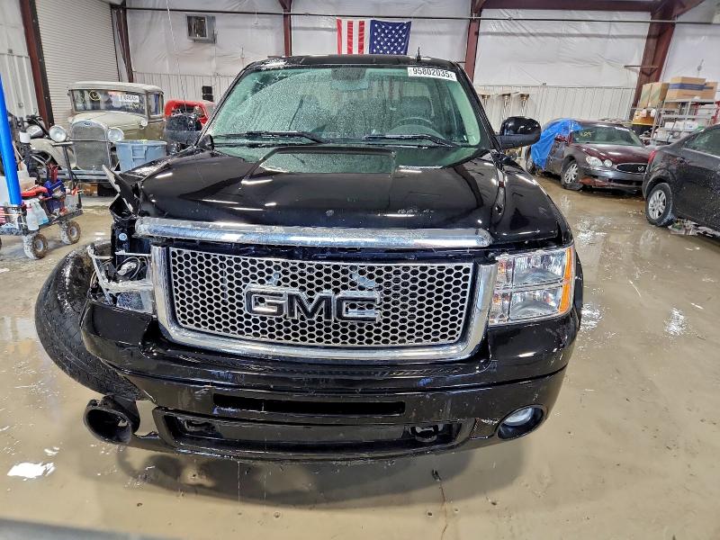 Photo 5 from auction – 2012 GMC SIERRA with VIN 3GTP2XE22CG197071