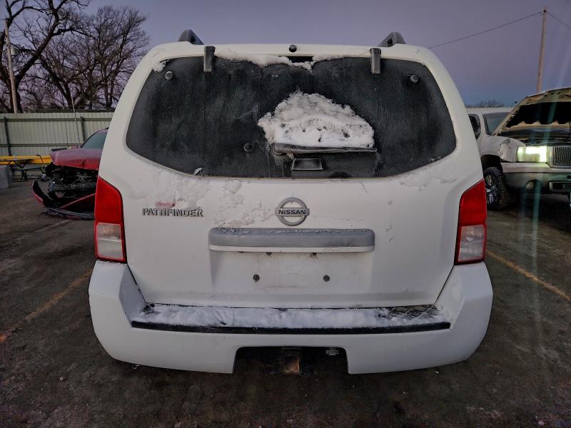 Photo 6 from auction – 2012 NISSAN PATHFINDER with VIN 5N1AR1NB1CC630070