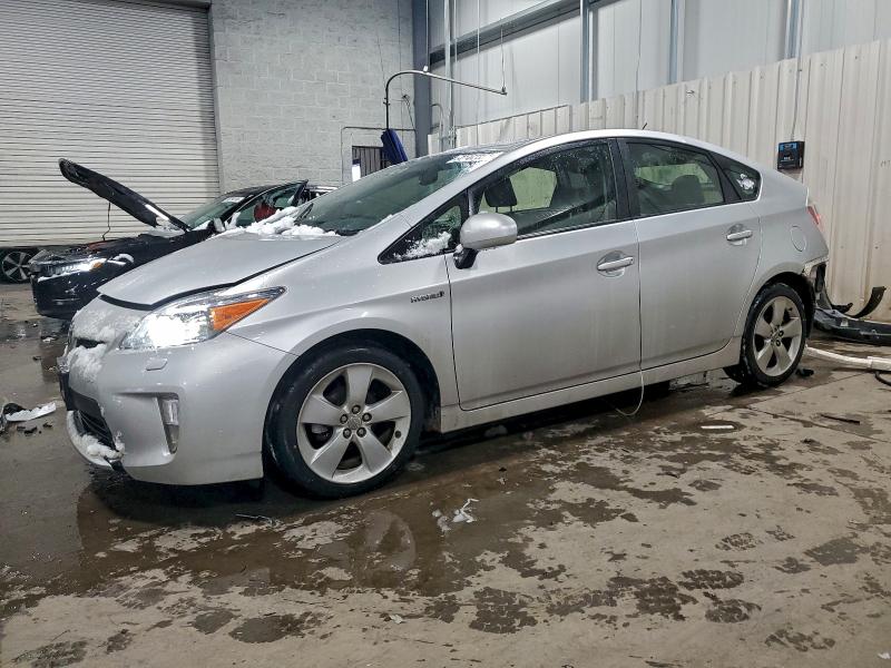 TOYOTA PRIUS 2014 with VIN JTDKN3DU1E0394575 - Photo from auction