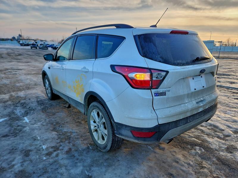 Photo 2 from auction – 2018 FORD ESCAPE SE with VIN 1FMCU9GD8JUB28703