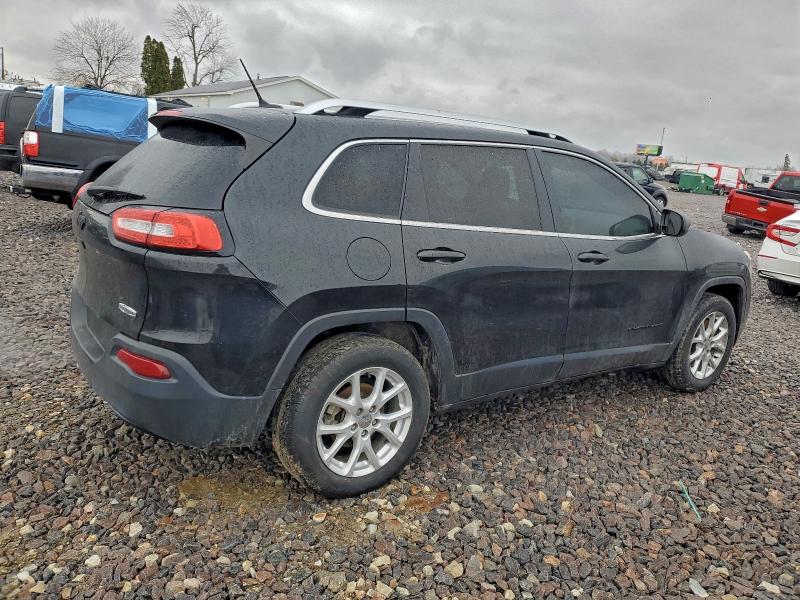 Photo 3 from auction – 2015 JEEP CHEROKEE L with VIN 1C4PJLCB8FW720937
