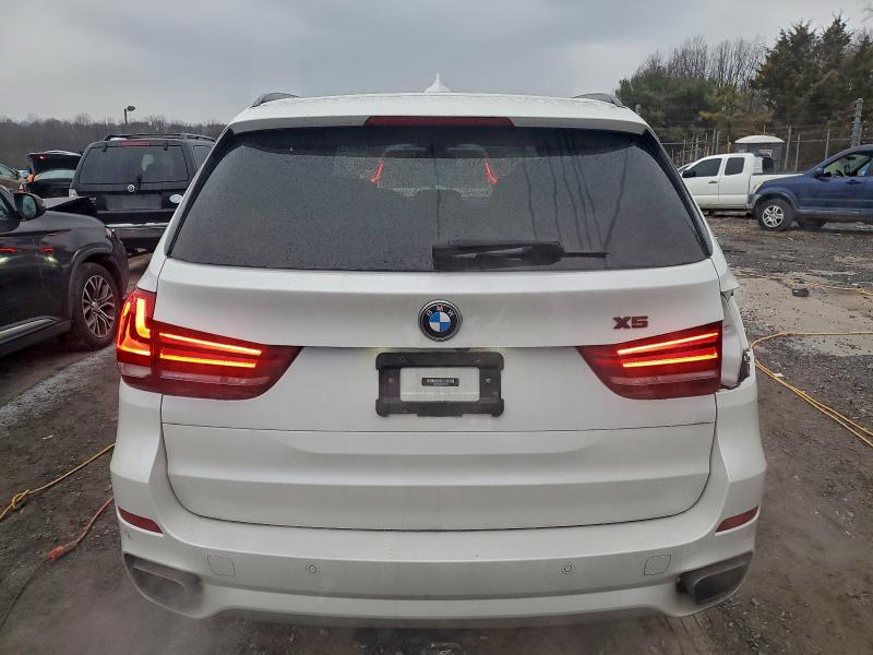 Photo 6 from auction – 2016 BMW X5 XDRIVE5 with VIN 5UXKR6C54G0J83520