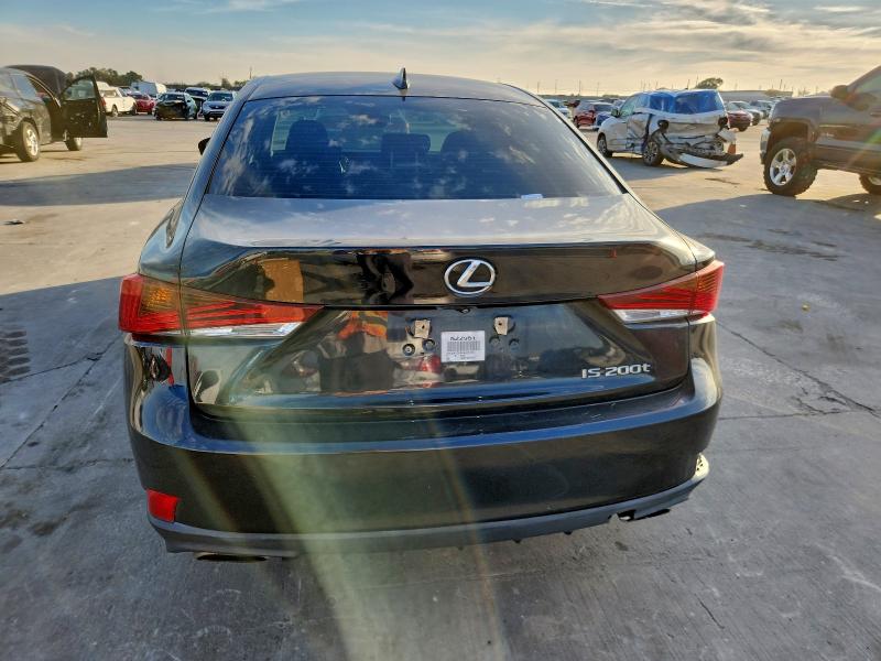 Photo 6 from auction – 2017 LEXUS IS 200T with VIN JTHBA1D23H5047673