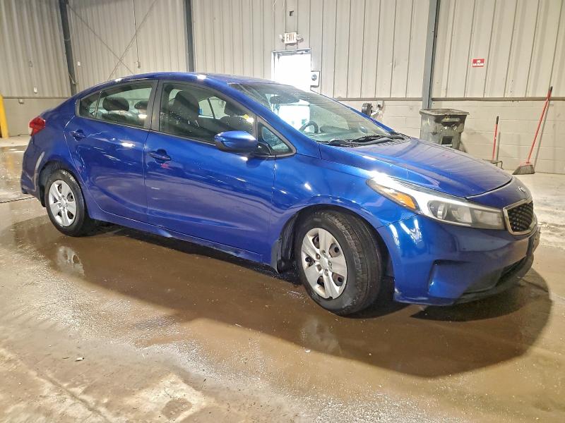 Photo 4 from auction – 2017 KIA FORTE with VIN 3KPFK4A77HE064885