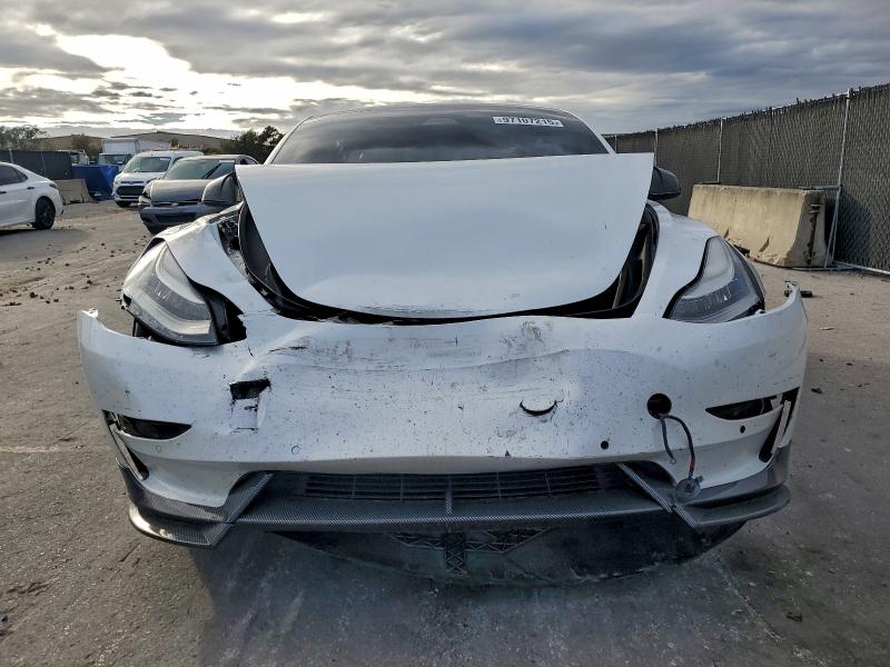 Photo 5 from auction – 2020 TESLA MODEL 3 with VIN 5YJ3E1EC5LF642033