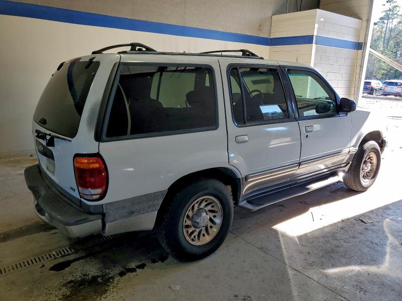 Photo 3 from auction – 2001 FORD EXPLORER L with VIN 1FMZU73E51ZA58075