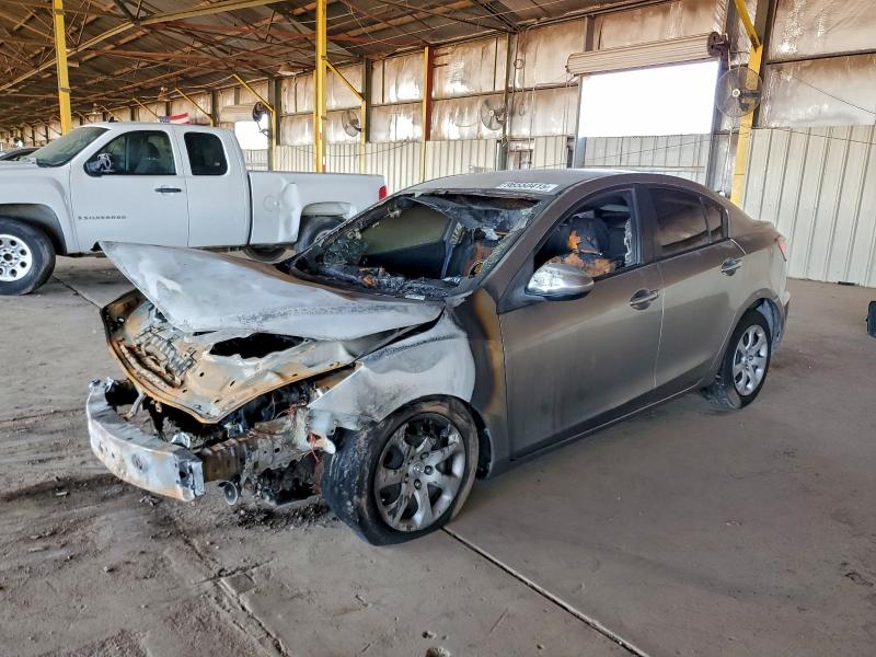 MAZDA 3 I 2013 with VIN JM1BL1TG8D1732472 - Photo from auction