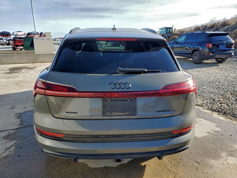 Zdjęcie 6 z aukcji – 2022 AUDI E-TRON CHR z VIN WA1VABGE4NB039373