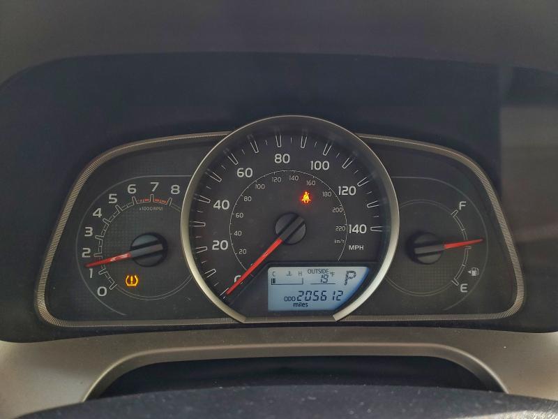 Photo 9 from auction – 2013 TOYOTA RAV4 LE with VIN JTMBFREV6D5021511