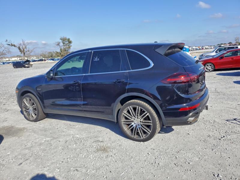 Photo 2 from auction – 2015 PORSCHE CAYENNE with VIN WP1AF2A21FLA32394