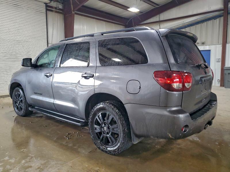 Photo 2 from auction – 2022 TOYOTA SEQUOIA SR with VIN 5TDCY5B15NS187961