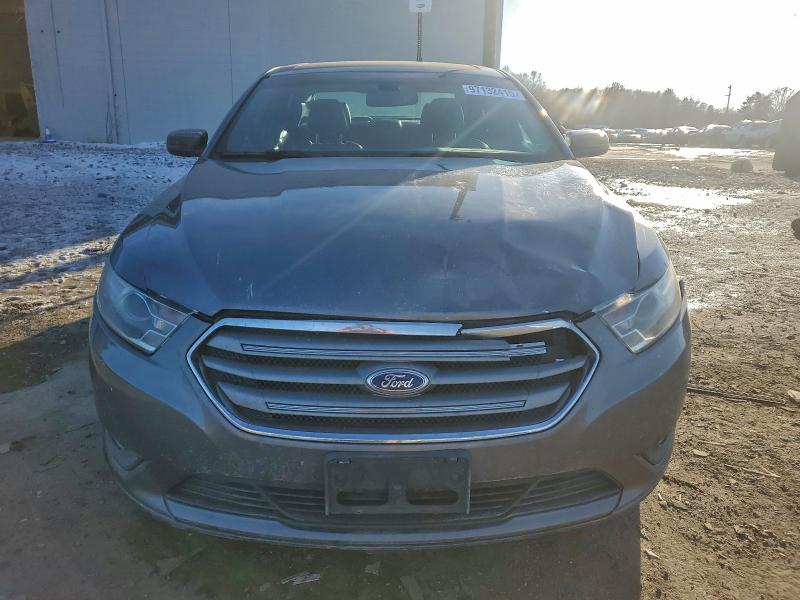 Photo 5 from auction – 2014 FORD TAURUS SEL with VIN 1FAHP2E80EG136612