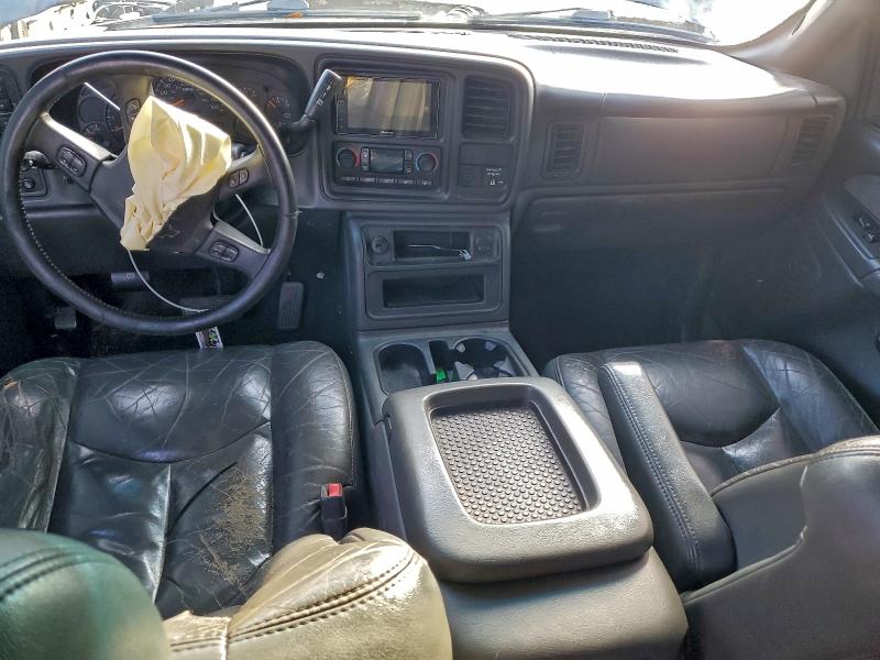 Photo 8 from auction – 2003 CHEVROLET SILVERADO with VIN 1GCHK29163E178684