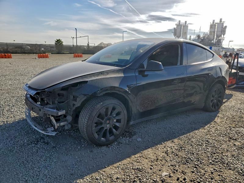 TESLA MODEL Y 2022 с VIN 7SAYGDEE0NF317220 - Фото с аукциона