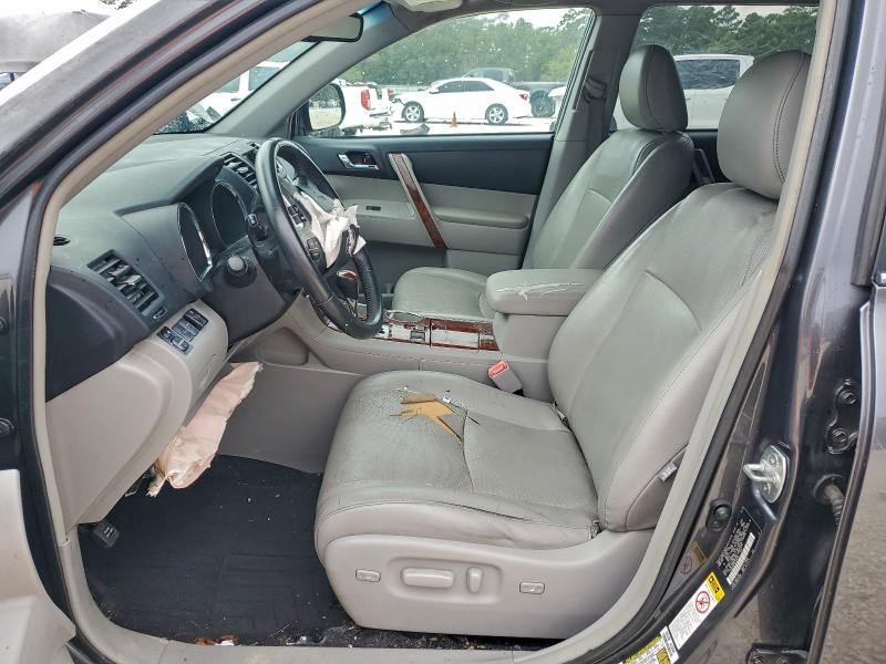 Photo 7 from auction – 2013 TOYOTA HIGHLANDER with VIN 5TDDK3EH3DS230310