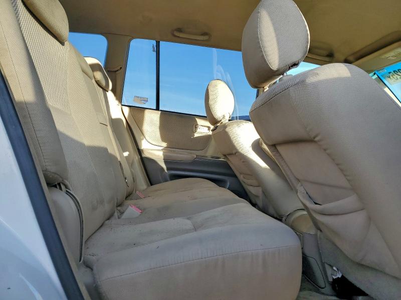 Photo 11 from auction – 2004 TOYOTA HIGHLANDER with VIN JTEEP21A640033476