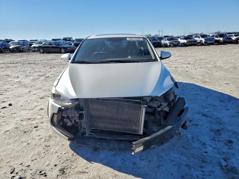 Photo 5 from auction – 2018 HYUNDAI ELANTRA with VIN 5NPD84LF3JH321908