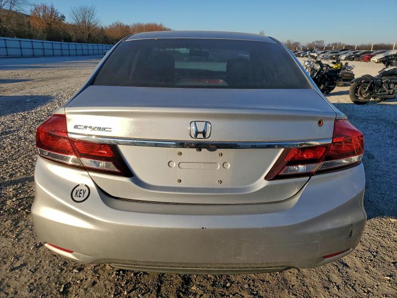 Photo 6 from auction – 2015 HONDA CIVIC SE with VIN 2HGFB2F76FH508547