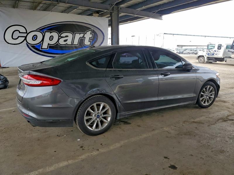 Photo 3 from auction – 2017 FORD FUSION with VIN 3FA6P0HD2HR180564