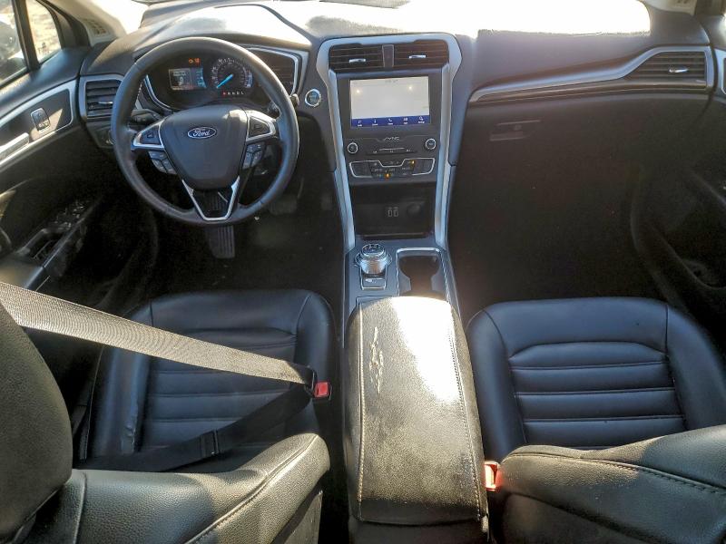Photo 8 from auction – 2020 FORD FUSION SEL with VIN 3FA6P0CD8LR196154