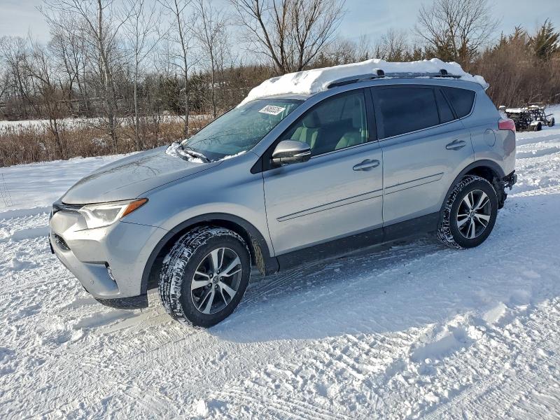 Photo 1 from auction – 2017 TOYOTA RAV4 XLE with VIN 2T3RFREV2HW635534