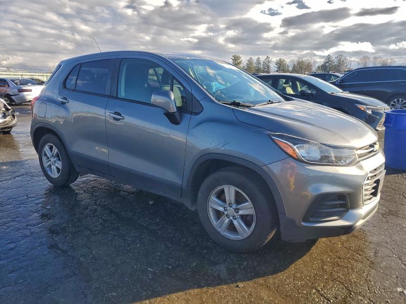 Photo 4 from auction – 2020 CHEVROLET TRAX LS with VIN 3GNCJKSB6LL193175