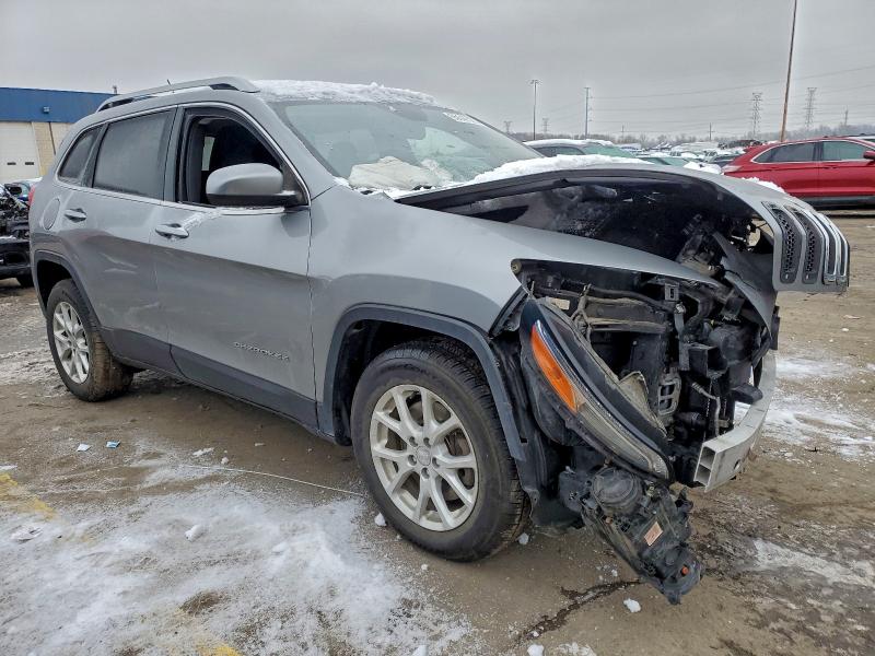 Photo 4 from auction – 2015 JEEP CHEROKEE L with VIN 1C4PJMCS4FW687585