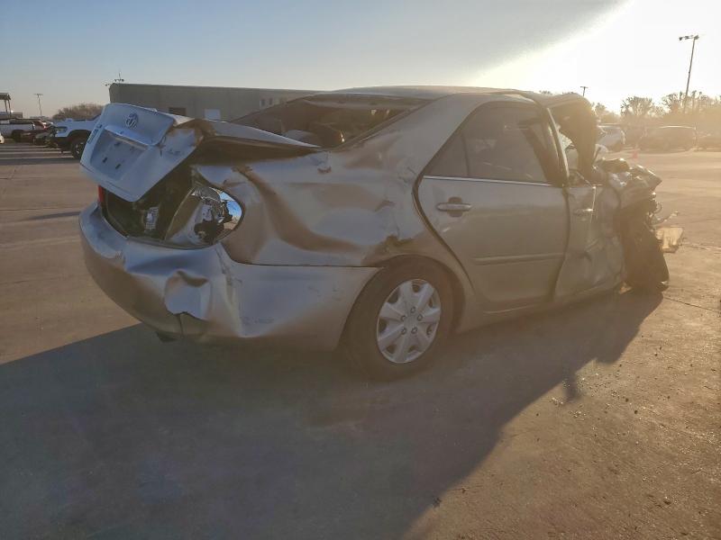 Photo 3 from auction – 2002 TOYOTA CAMRY LE with VIN JTDBE32K020030211