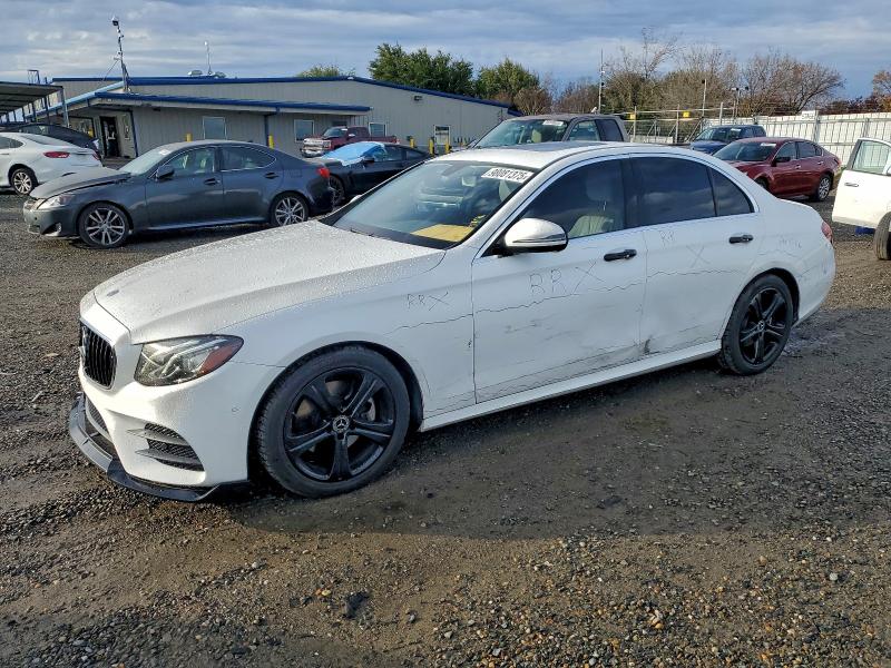 MERCEDES-BENZ E 2018 with VIN WDDZF4JB9JA331206 - Photo from auction