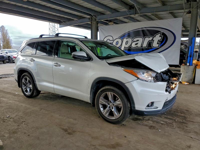 Photo 4 from auction – 2015 TOYOTA HIGHLANDER with VIN 5TDDKRFH8FS117702