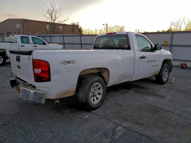Photo 3 from auction – 2011 CHEVROLET SILVERADO with VIN 1GCNKPEX8BZ341885