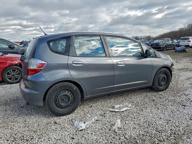 Photo 3 from auction – 2013 HONDA FIT with VIN JHMGE8H38DC067588