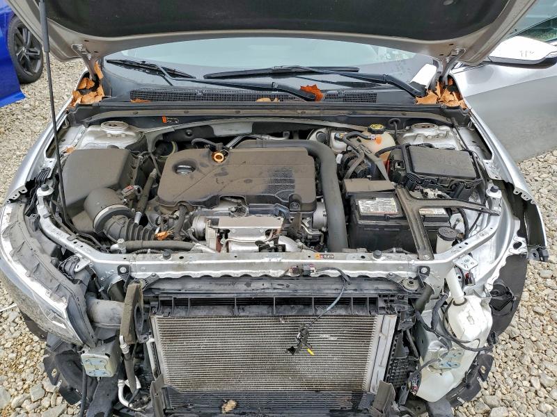 Photo 11 from auction – 2018 CHEVROLET MALIBU LT with VIN 1G1ZD5ST8JF288468