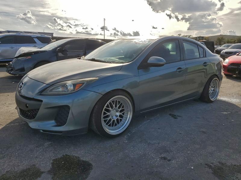 MAZDA 3 I 2012 with VIN JM1BL1V74C1691382 - Photo from auction