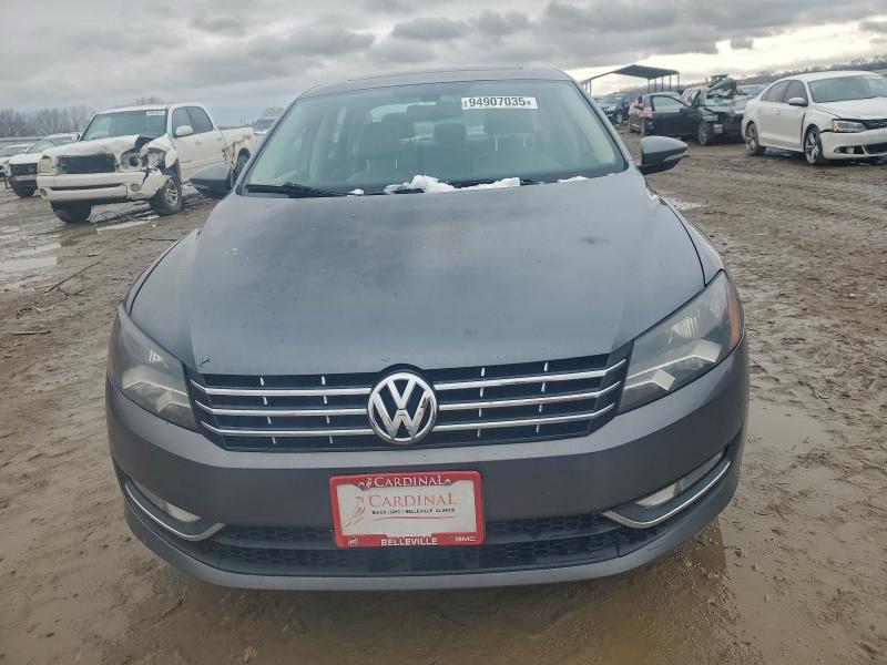 Photo 5 from auction – 2012 VOLKSWAGEN PASSAT with VIN 1VWCN7A39CC093116