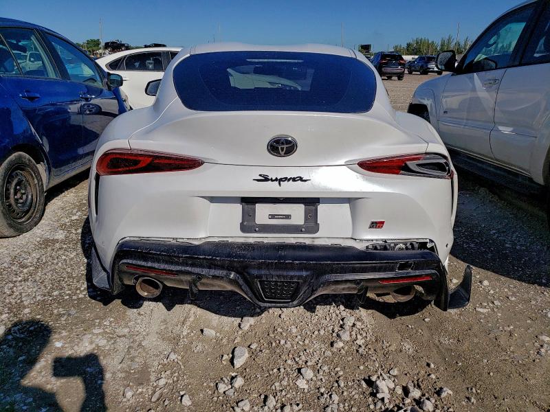 Photo 6 from auction – 2023 TOYOTA SUPRA BASE with VIN WZ1DB0G0XPW061768