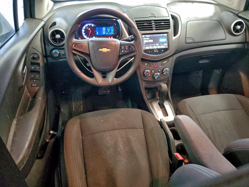 Photo 8 from auction – 2015 CHEVROLET TRAX LS with VIN KL7CJKSB5FB108189