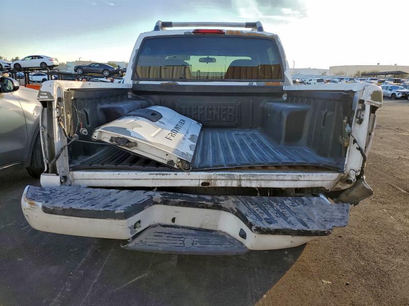 Photo 6 from auction – 2001 NISSAN FRONTIER C with VIN 1N6ED27T01C402166