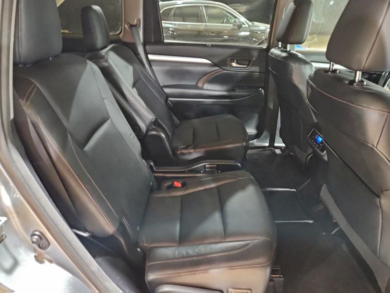 Photo 11 from auction – 2014 TOYOTA HIGHLANDER with VIN 5TDKKRFH9ES028047