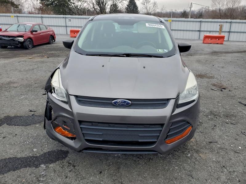 Photo 5 from auction – 2014 FORD ESCAPE S with VIN 1FMCU0F70EUC10678