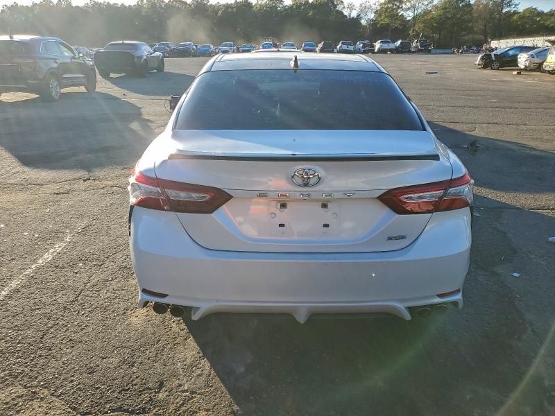 Photo 6 from auction – 2020 TOYOTA CAMRY with VIN 4T1K61AK2LU321172